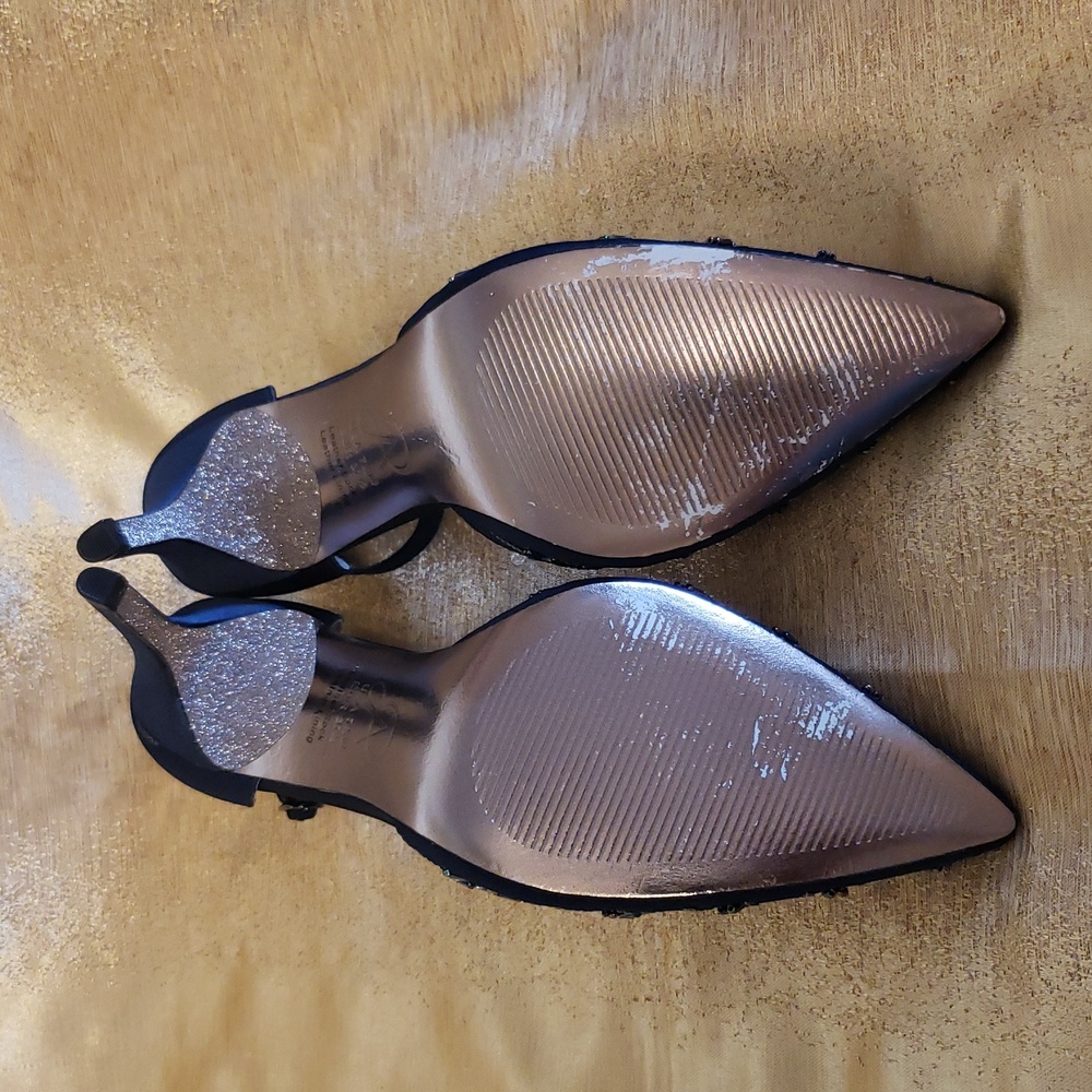 NWoT Adrianna Papell Navy Blue Satin Beaded Pointed Toe Pump, Size 7.5 - Picture 8 of 16